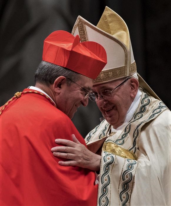 L’Arcivescovo dell’Aquila, Card. Giuseppe Petrocchi, riceve in visita Nello Scipioni, Presidente del Centro Abruzzese Canadese di Ottawa