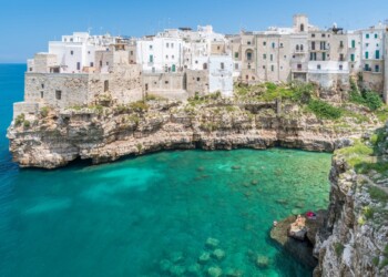 Agosto, Puglia regina delle vacanze nel Sud Italia. Federalberghi: ‘Pronti ad accogliere più di un milione di turisti’