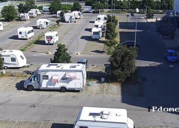 Allontanata carovana di nomadi a Rimini