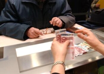 Banche: associazioni consumatori, ‘ostaggi del contante’ per sciopero vigilantes 