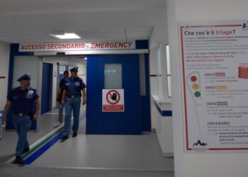 Bari, assenteismo Ospedale di Monopoli/ Arrestati 9 medici ‘furbetti cartellino’