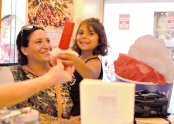 Al via per il quinto anno il “gelato sospeso”, i coni “solidali” con il gusto del sorriso di un bambino