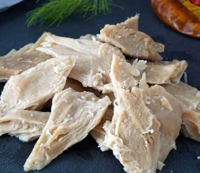 Carne di pollo ‘coltivata’ fra i cibi del futuro