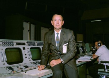 E’ morto Chris Kraft, uomo chiave della Nasa per lo sbarco sulla Luna
