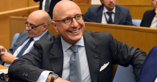 Retrocessione delle accise alla Sicilia, la Corte costituzionale apre alla Sicilia