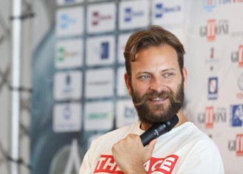 Giffoni: Borghi, attenti Fb ha eliminato contatti umani