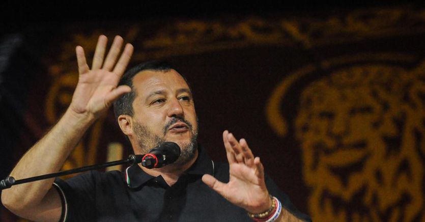 Il russiagate non scalfisce i consensi della Lega: nei sondaggi resta al 37-38%