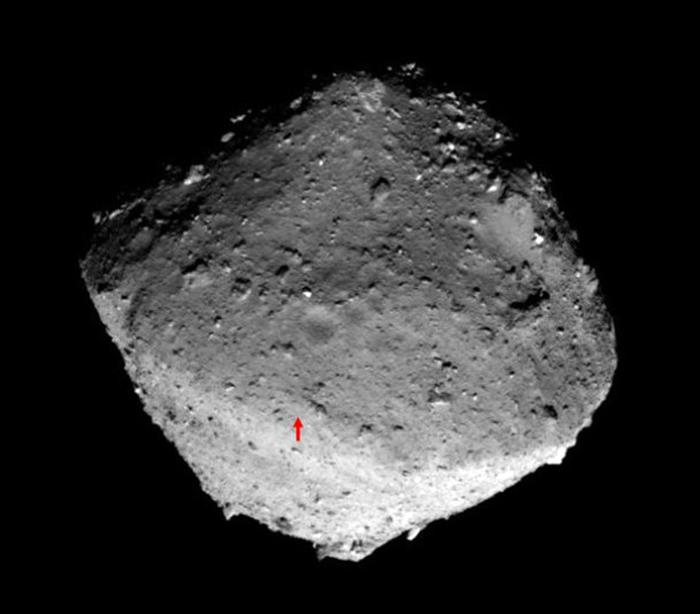 In un video l’incontro ravvicinato con l’asteroide Ryugu