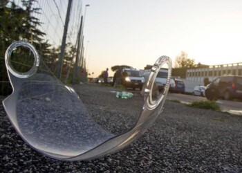 Incidente in scooter, ragazzo grave