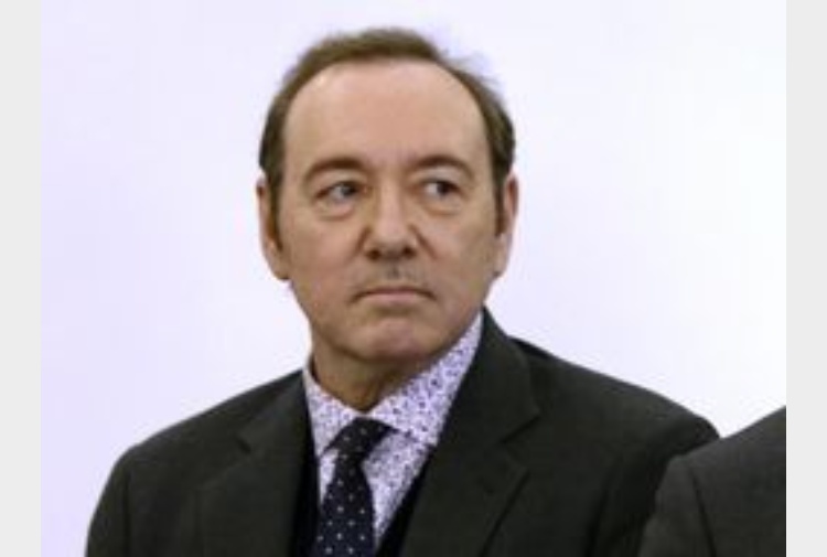 Kevin Spacey festeggia 60 anni