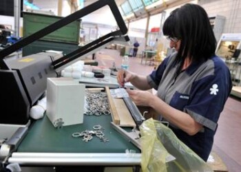 L’economista, ci sono più lavoratori ma meno lavoro
 