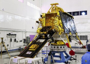 L’India si prepara a tornare sulla Luna, domenica il lancio