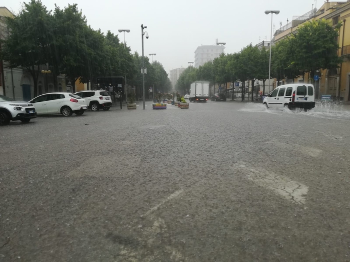 Maltempo: bomba d’acqua nel foggiano