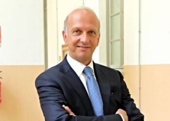 Scuola, pronto il piano di Bussetti per regolarizzare i precari