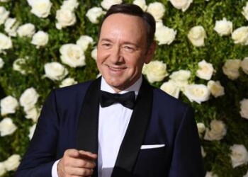 Molestie, caso chiuso contro Kevin Spacey  
