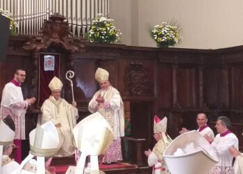 Mons.Schillaci Vescovo di Lamezia Terme