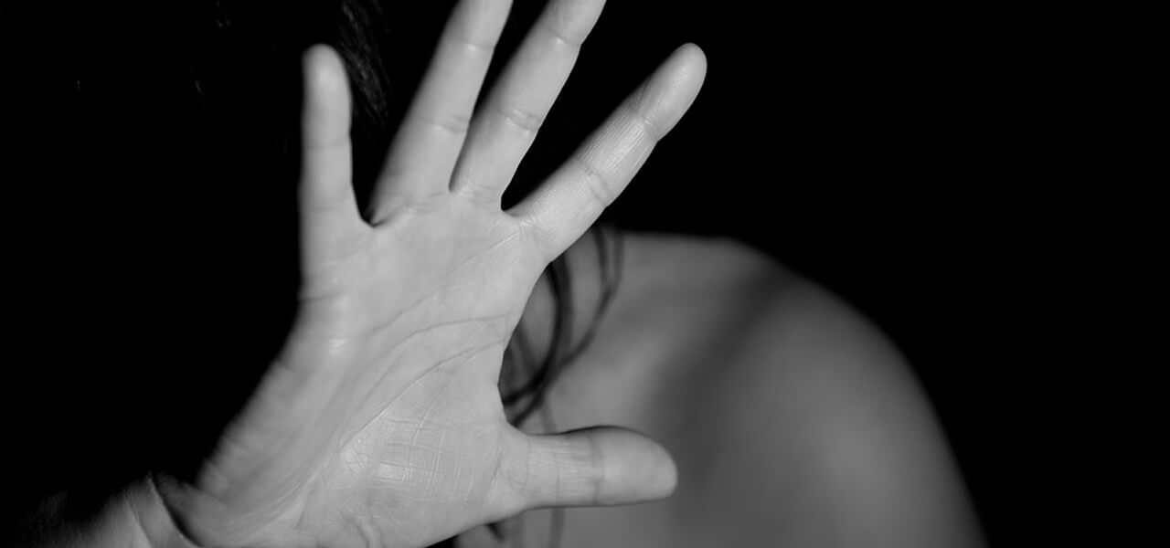Palermo: violenza sessuale e ricatti su 15enne
