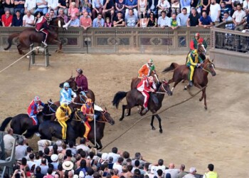 Palio Siena: estratte Pantera, Drago, Bruco