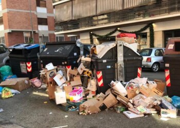 Roma, emergenza rifiuti: il prefetto in campo