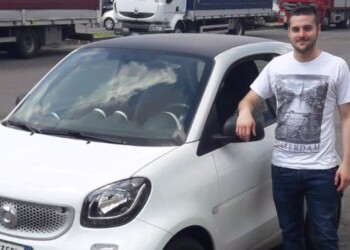 Stefano Marinoni, trovato morto 22enne scomparso/ Baranzate, cadavere sotto traliccio