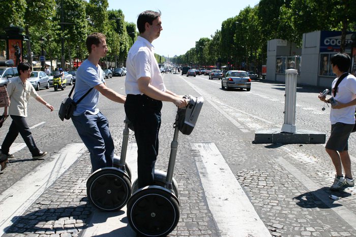 Torino, arrivano monopattini elettrici