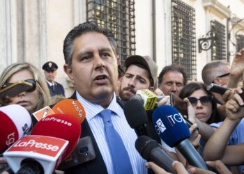 Toti, proroga commissari e emergenza