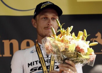 Tour: 17/a tappa a Trentin, Alaphilippe resta in giallo