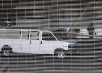 Usa, scattata caccia a immigrati illegali