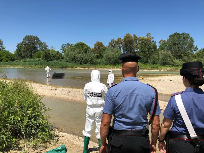 Anziano trovato morto, scoperta identità