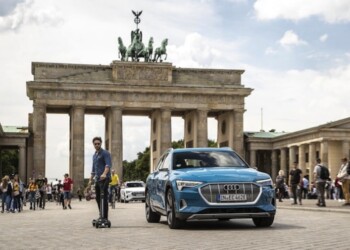 Audi e-tron Scooter: il surf in strada
