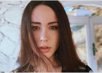 Aurora Ramazzotti: “Ho un’emergenza ma non riesco a tornare a casa”