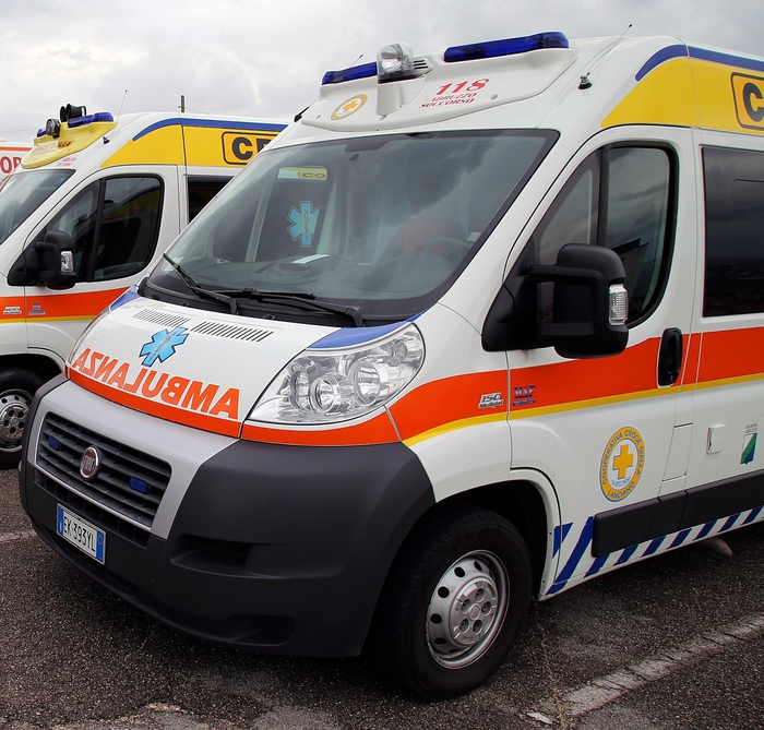 Bambino 5 anni annega in piscina