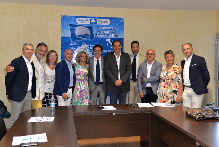 Bandiere blu Abruzzo su autostrade