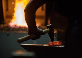 Campionato mondiale forgiatura, in gara 300 fabbri da 20 Paesi  