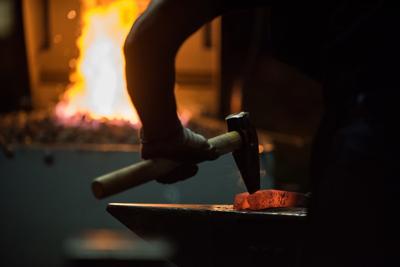 Campionato mondiale forgiatura, in gara 300 fabbri da 20 Paesi