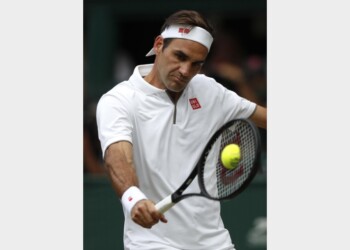 Cincinnati, Djokovic e Federer avanzano