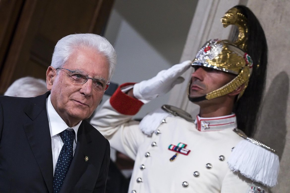 Crisi, l’ultimatum di Mattarella: senza il nome per l’incarico si va a votare