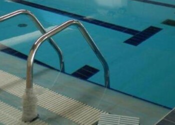 Dodicenne soccorso in piscina Lunigiana