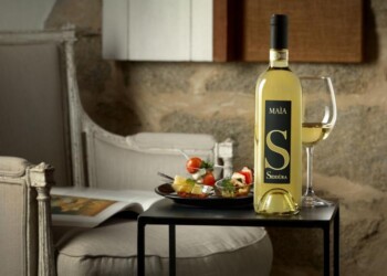 Due corone per Vermentino Maìa