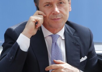 Elogio di Giuseppe Conte, lo Statista che non sapeva di esserlo