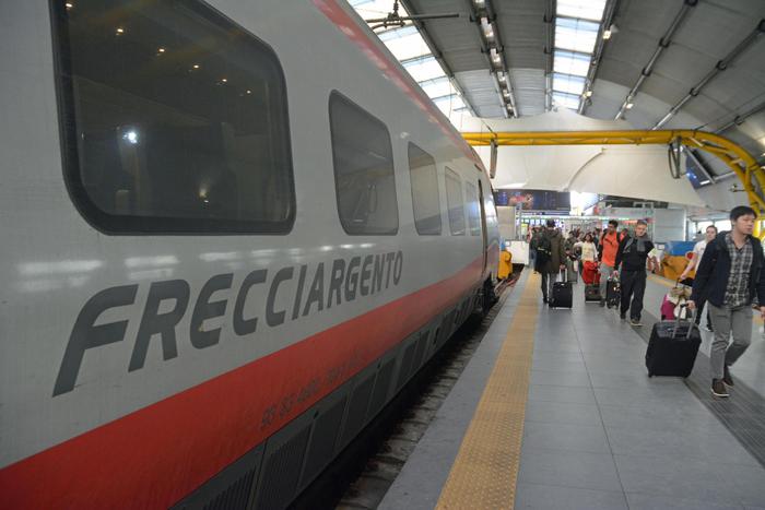 Esposto Federconsumatori per costo treni