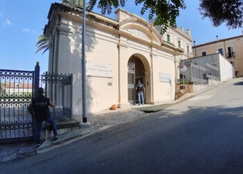 Furto in Villa Rendano, 2 arresti dei carabinieri