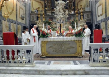 In processione reliquia Croce dopo 90 anni