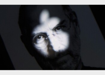 Jobs come Elvis, foto sosia in Egitto