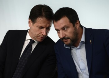 La Lega ha presentato la mozione di sfiducia a Giuseppe Conte