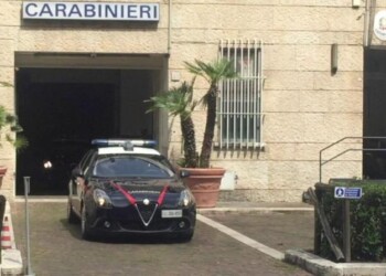 Lite a Savona, un ferito a coltellate