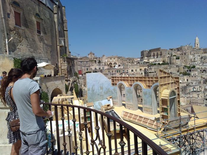 Matera, stanza d’albergo il set di Bond
