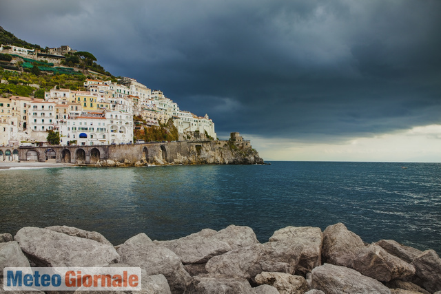 Meteo NAPOLI: un po’ VARIABILE, caldo estivo