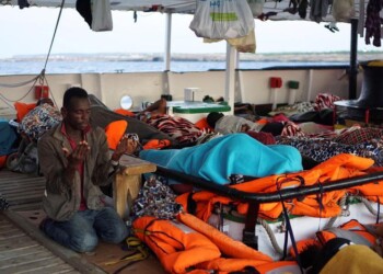 Open Arms, ci diano mezzi per lo sbarco