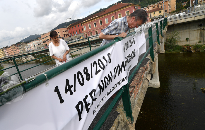Ponte: Familiari vittime, basta con Aspi
